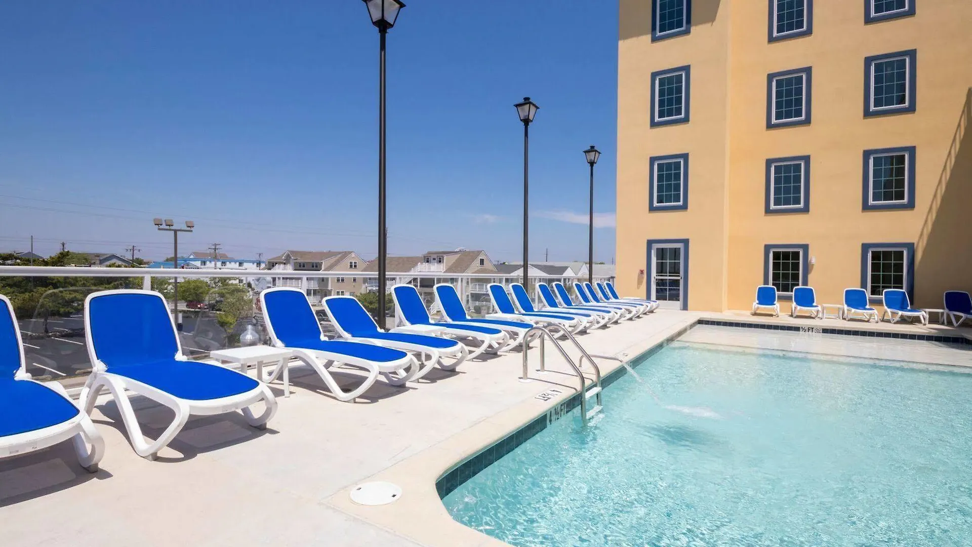 Crystal Beach Hotel Ocean Stadt 3*,